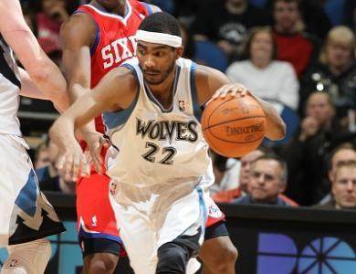 中圈开球后 中圈开球后